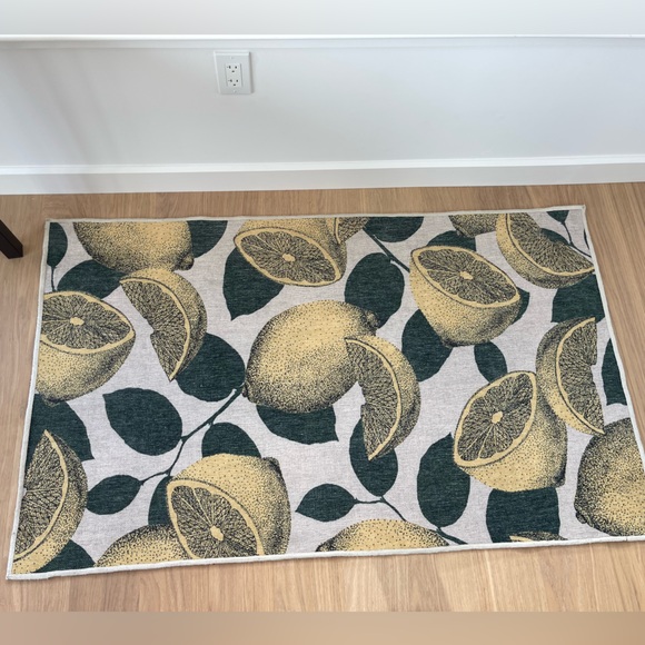 Ruggable Lemonade Yellow Rug cover, 3ft x 5 ft - Picture 8 of 9